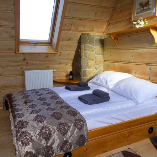 Pokój 4-osobowy Komfort z widokiem na park