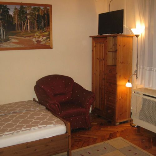 Apartament familial(ă) întreaga unitate pentru 7 pers. (se inchirieaza doar integral)