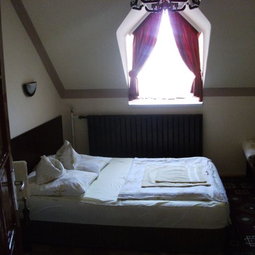 Upstairs Double Room with Shower