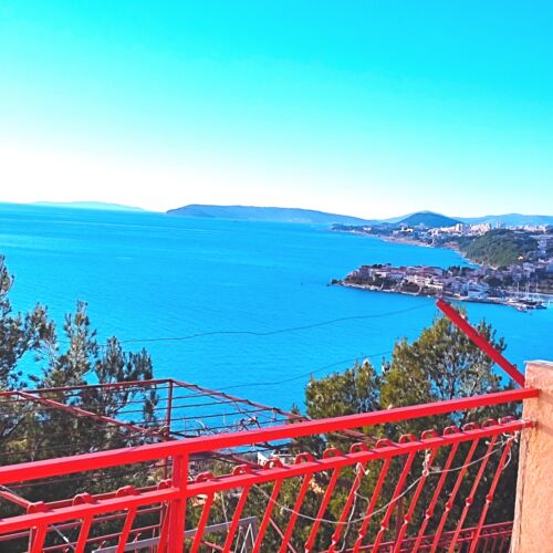 S panoramom apartman za 6 osoba(e) sa 3 spavaće(om) sobe(om)