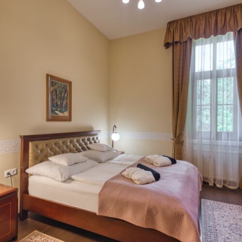 Suita la etaj cu 2 camere pentru 3 pers.