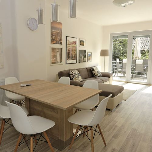 River View Whole House Apartment for 6 Persons (extra beds available)