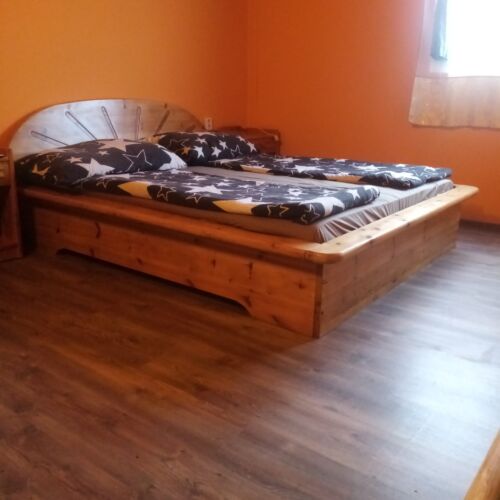 Pokój 2-osobowy na poddaszu z łazienką (możliwa dostawka)