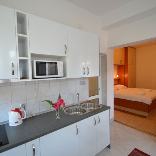 Apartament 2-osobowy na parterze Deluxe z 1 pomieszczeniem sypialnianym (możliwa dostawka)