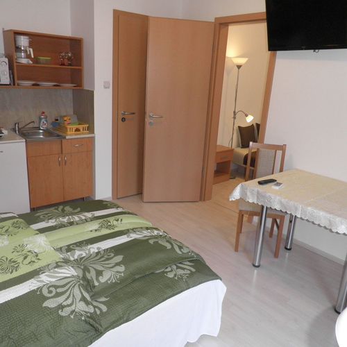 Apartament 4-osobowy na piętrze Family z 2 pomieszczeniami sypialnianymi