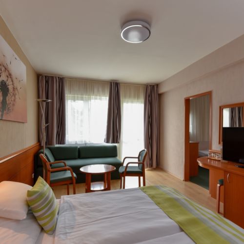 Pokój 4-osobowy Family z balkonem