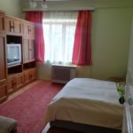 Ground Floor Double Room with Shared Kitchen