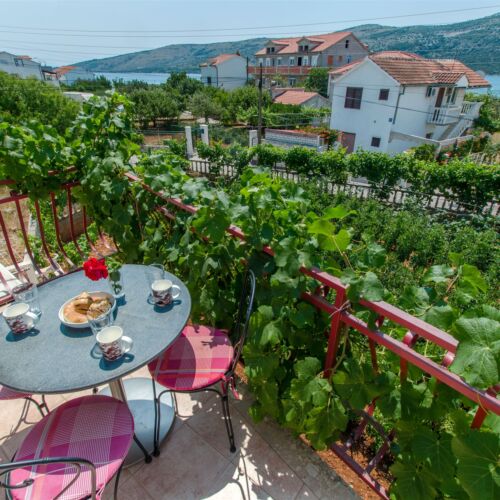 Apartament 4-osobowy z klimatyzacją z widokiem na morze z 2 pomieszczeniami sypialnianymi