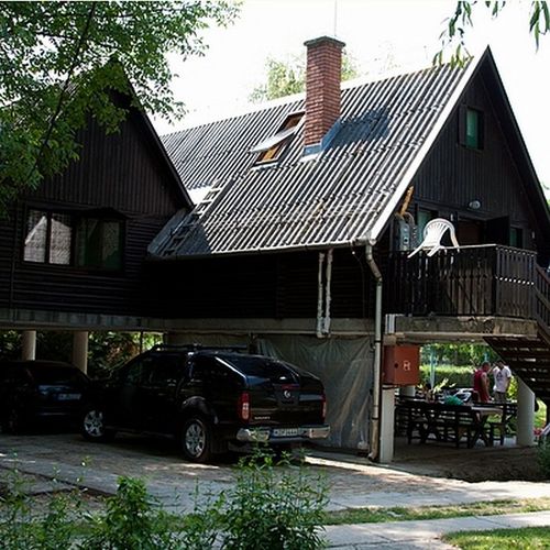 Cabană vip întreaga unitate pentru 6 pers. (se inchirieaza doar integral)