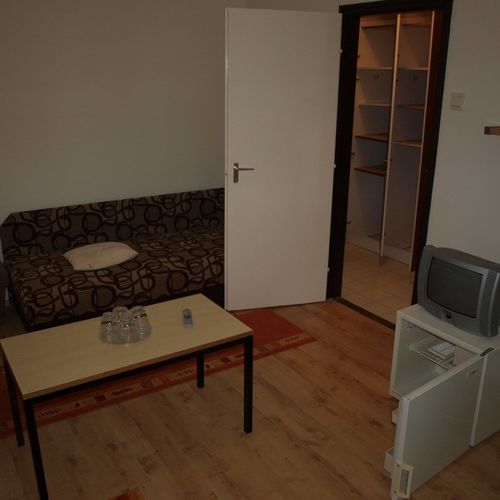 Pokój 3-osobowy z klimatyzacją 