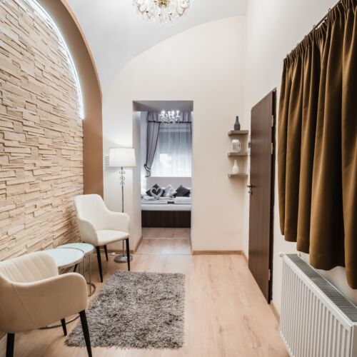 Camera dubla cu grup sanitar cu aer conditionat