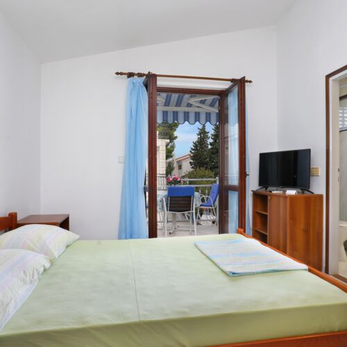 Apartament cu aer condiționat cu vedere spre mare cu 1 camera pentru 2 pers. AS-13298-a