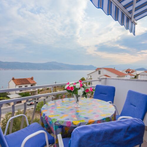 Apartament cu aer condiționat cu vedere spre mare cu 1 camera pentru 3 pers. AS-13298-c