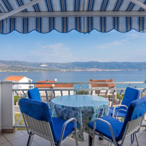 Apartament cu aer condiționat cu vedere spre mare cu 1 camera pentru 3 pers. AS-13298-d