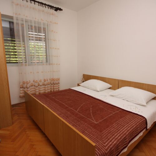 Apartament 5-osobowy z klimatyzacją z widokiem na morze z 2 pomieszczeniami sypialnianymi A-6103-b