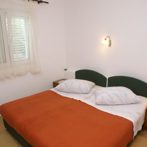 Apartament 4-osobowy z klimatyzacją z balkonem z 1 pomieszczeniem sypialnianym A-4512-a