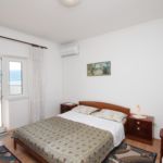 Pokoj s klimatizací s manželskou postelí s výhledem na moře S-6496-c