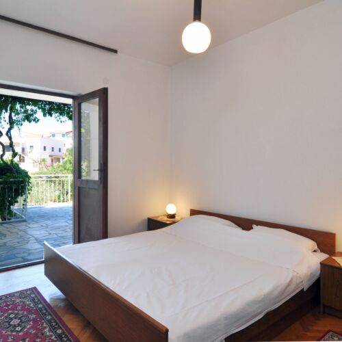 Apartament 5-osobowy z klimatyzacją z widokiem na morze z 2 pomieszczeniami sypialnianymi A-2096-a