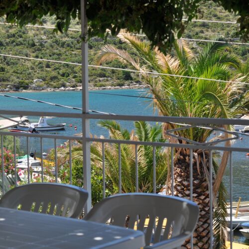 Apartament 5-osobowy z klimatyzacją z widokiem na morze z 2 pomieszczeniami sypialnianymi A-2096-b