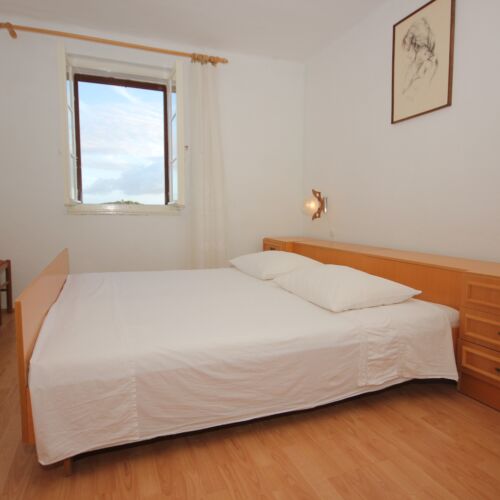 Apartament 4-osobowy z klimatyzacją z balkonem z 1 pomieszczeniem sypialnianym A-8435-a