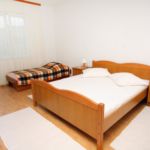 1-Room Balcony Apartment for 5 Persons A-5029-b