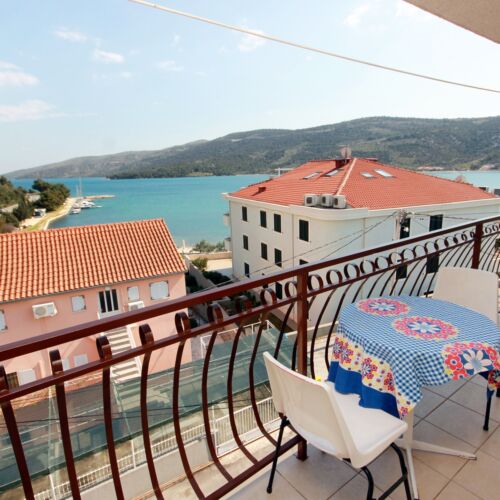 Apartament 3-osobowy z klimatyzacją z widokiem na morze z 1 pomieszczeniem sypialnianym A-10003-a