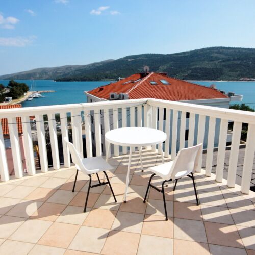 Apartament 3-osobowy z klimatyzacją z widokiem na morze z 1 pomieszczeniem sypialnianym A-10003-b