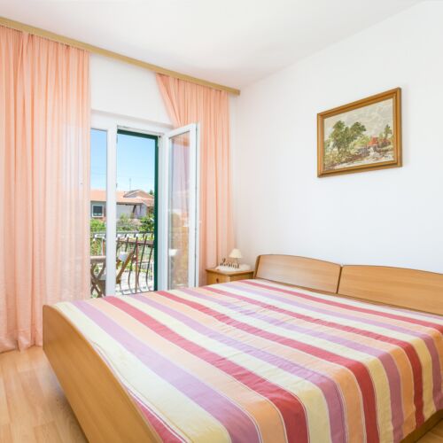 Pokój 2-osobowy z klimatyzacją z widokiem na morze S-5658-d