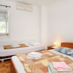 Sea View 1-Room Air Conditioned Apartment for 3 Persons A-5569-c