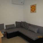 Apartman s klimatizací s terasou pro 3 os. s 1 ložnicí AS-12500-a
