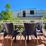 Apartament 4-osobowy z klimatyzacją z widokiem na morze z 2 pomieszczeniami sypialnianymi A-8651-c