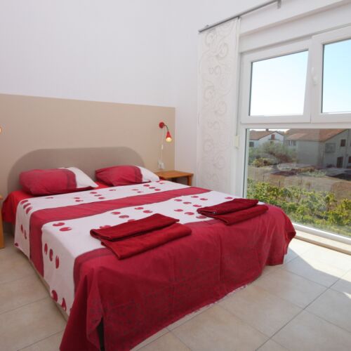 Apartament 5-osobowy z klimatyzacją z widokiem na morze z 2 pomieszczeniami sypialnianymi A-7252-a