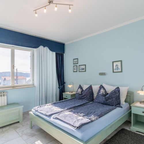 Apartament cu aer condiționat cu vedere spre mare cu 1 camera pentru 2 pers. A-3203-c