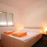 Klimatiziran soba sa francuskim krevetom (za 2 osoba(e)) S-6311-a