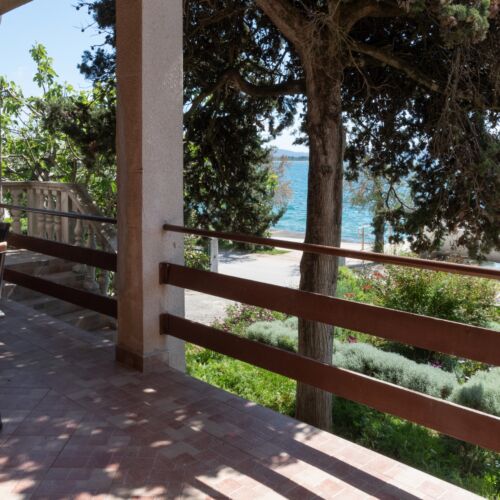 Apartament cu aer condiționat cu vedere spre mare cu 1 camera pentru 3 pers. A-5925-a