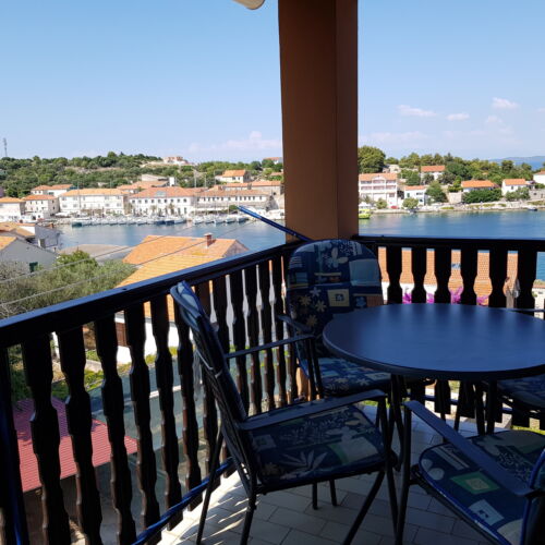 Apartament 4-osobowy z klimatyzacją z widokiem na morze z 1 pomieszczeniem sypialnianym A-454-a
