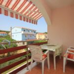 Légkondicionált teraszos 4 fős apartman 1 hálótérrel A-8247-b
