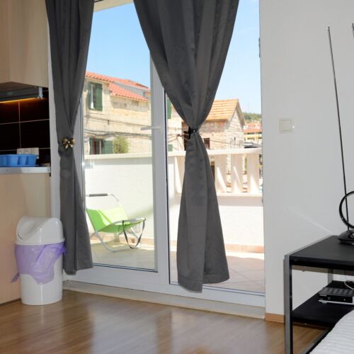 1-Room Air Conditioned Apartment for 4 Persons with Terrace A-10327-a