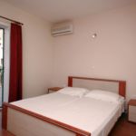 Apartman s klimatizací s terasou s manželskou postelí s 1 ložnicí AS-4852-c