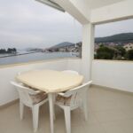 Tengerre néző légkondicionált 3 fős apartman 1 hálótérrel A-8515-b