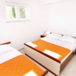 Apartman s klimatizací s terasou pro 4 os. s 1 ložnicí A-6603-b