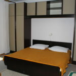 Apartament 5-osobowy z klimatyzacją z widokiem na morze z 2 pomieszczeniami sypialnianymi A-518-a