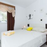 Sea View 1-Room Air Conditioned Apartment for 3 Persons A-5378-b