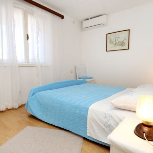 Pogled na more Klimatiziran apartman za 4 osoba(e) sa 2 spavaće(om) sobe(om) A-541-a