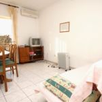 Sea View 3-Room Air Conditioned Apartment for 9 Persons A-6059-a