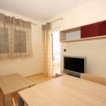 Apartman s klimatizací pro 5 os. se 2 ložnicemi s výhledem na moře A-3193-k