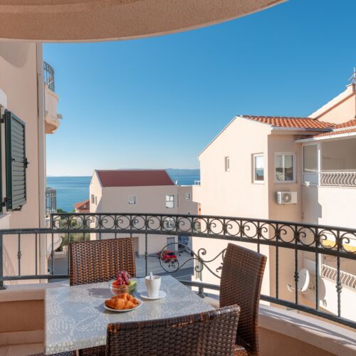 Pogled na more Klimatiziran apartman za 5 osoba(e) sa 2 spavaće(om) sobe(om) A-3193-l