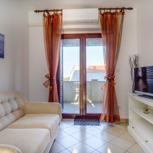 Apartament 4-osobowy z klimatyzacją z widokiem na morze z 2 pomieszczeniami sypialnianymi A-7879-c