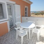 Apartament cu aer condiționat cu vedere spre mare cu 1 camera pentru 5 pers. A-6287-c