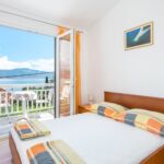 Apartament 4-osobowy z klimatyzacją z widokiem na morze z 1 pomieszczeniem sypialnianym A-6000-c
